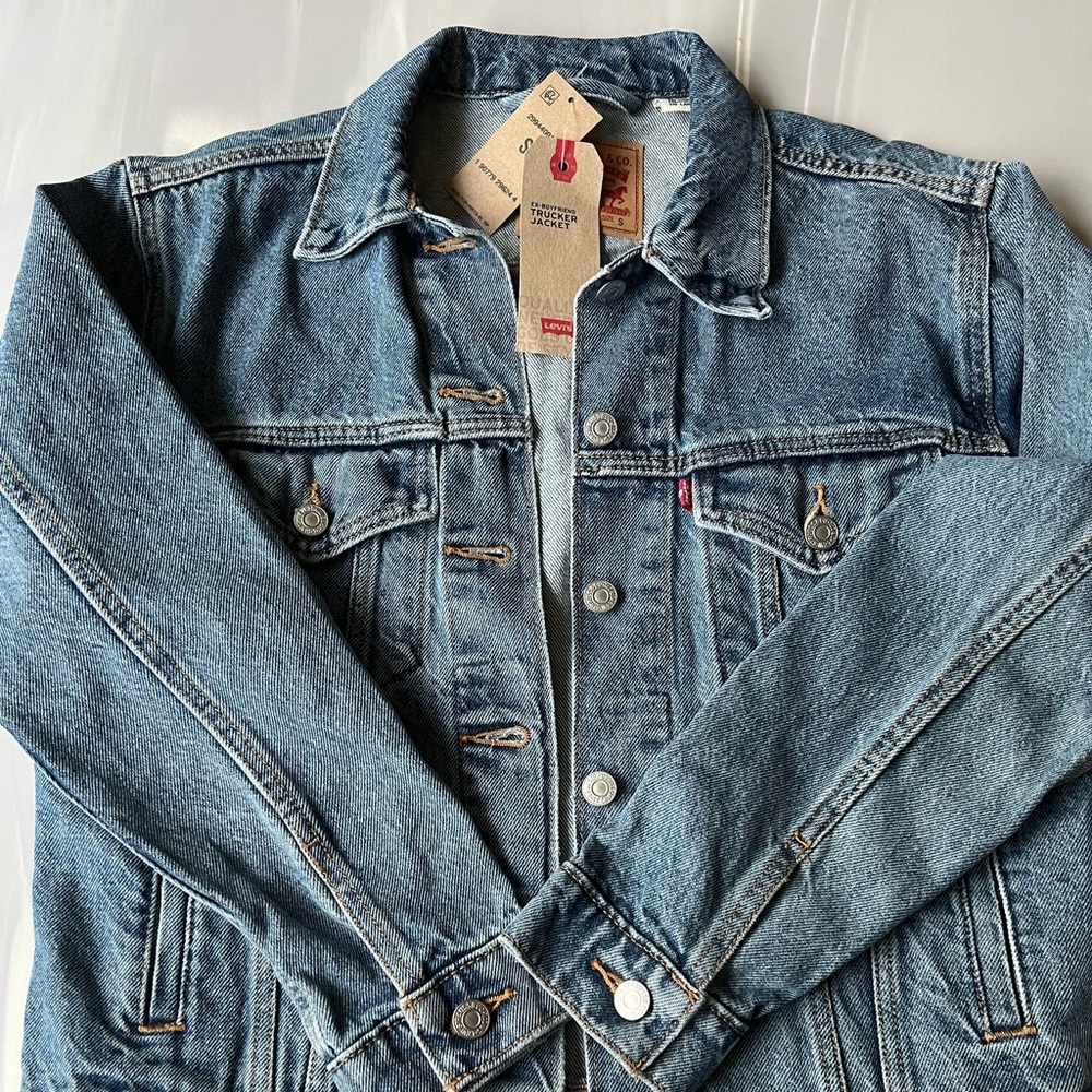 Levi’s Ex-Boyfriend Trucker Denim Jacket
